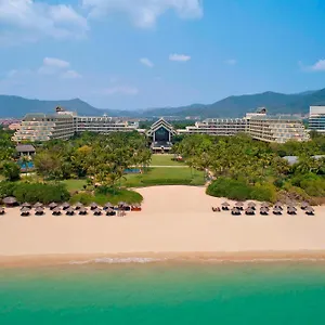 Отель Sheraton Yalong Bay
