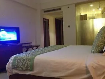 Sanya City Link Hotel 4*,