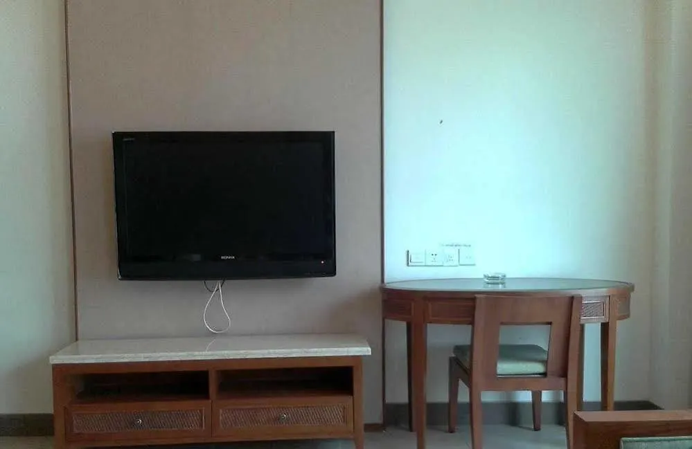 Sanya City Link Hotel 4*,